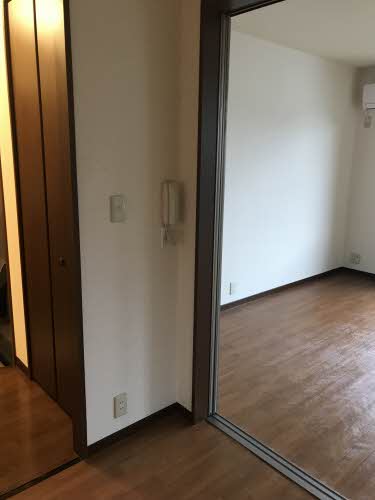 ニナジーパレス C101号-12