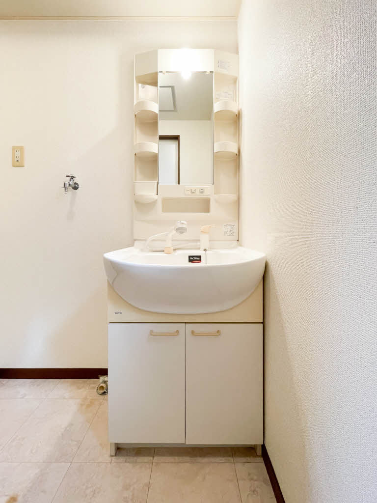 シャーメゾン　堅田 C102号-5