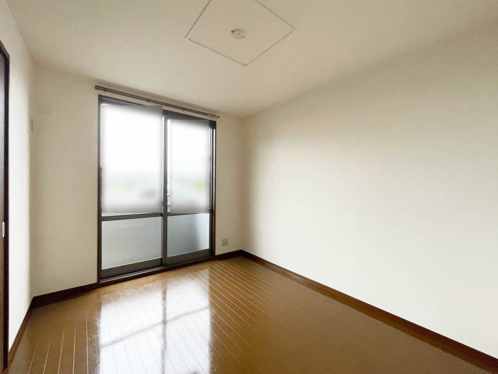 グリーン・スプリング B101号-3