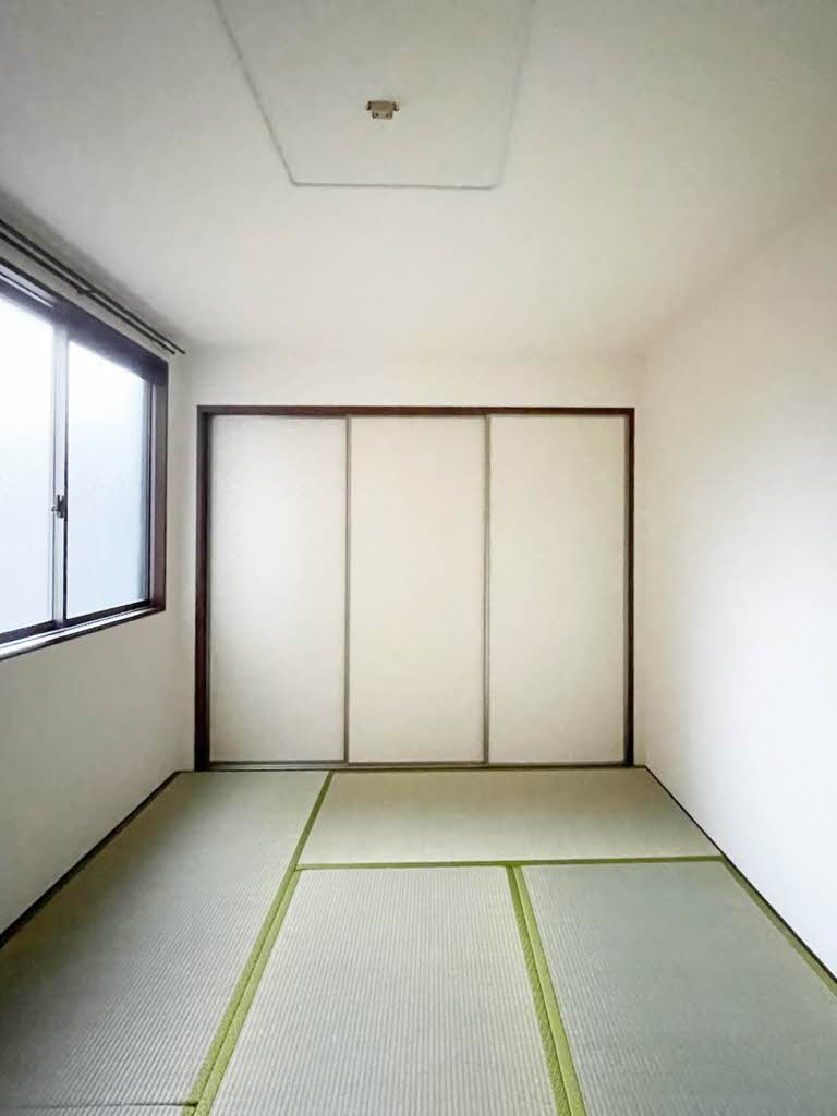 グリーン・スプリング B101号-4