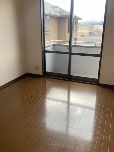 グリーン・スプリング B202号-3