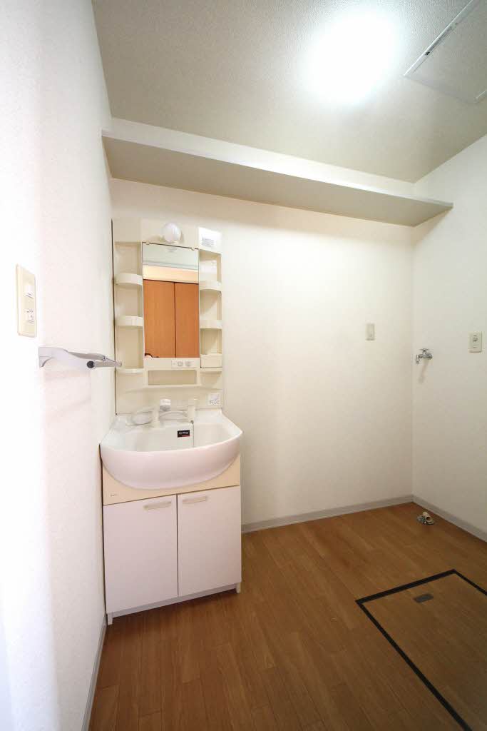 シャーメゾン ノヴァンブル B105号-12