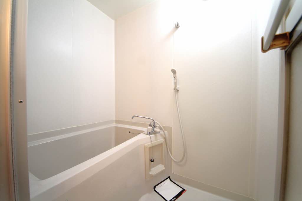 メゾン・ド・スリーゼ C201号-7