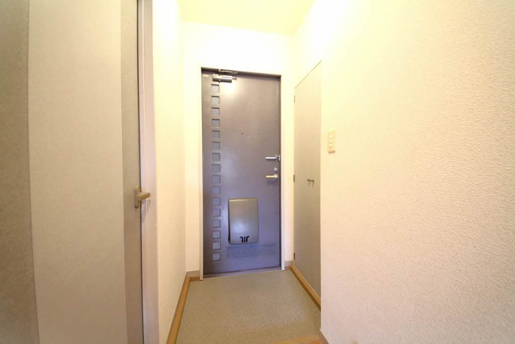 メゾン・ド・スリーゼ C201号-9