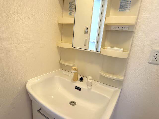 ヴィラ　パストラル A203号-9