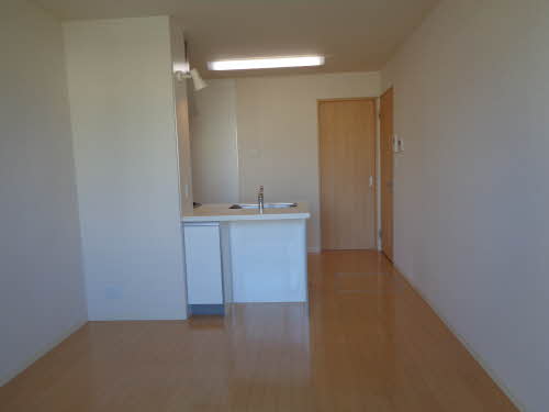 シャーメゾン　リーリエ F103号-3