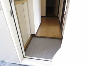 メゾン栄． 0203号-2