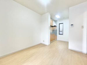 メゾン・ボナール C102号-2