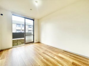 メゾン・ボナール C102号-5