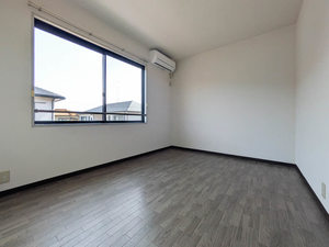 ローレルⅡ A203号-4