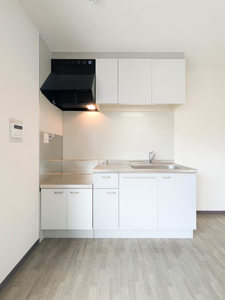 ローレルⅡ A203号-6