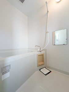 ローレルⅡ A203号-7