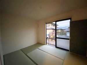 ファミーユ神之木Ｂ 0102号-8