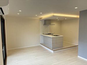 グローリータウン A201号-2