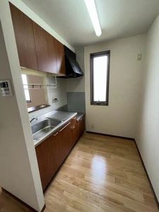 シャルム・ローズ B202号-12