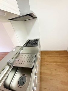 メゾン・ソレイユ B102号-2