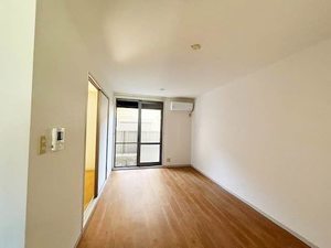 メゾン・ソレイユ B102号-4