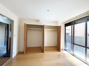 メゾン・ソレイユ B102号-5