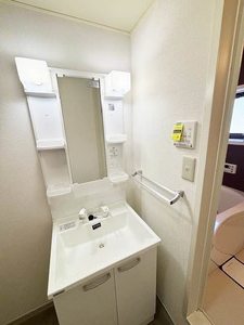 メゾン・ソレイユ B102号-9