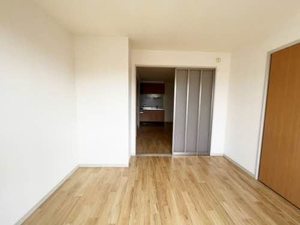 アガーペ御陵前 C202号-6