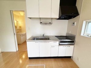 ラフィーネ三室参番館 A101号-2