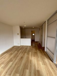 ラフィーネ三室参番館 A202号-2