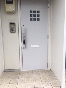 ラフィーネ三室参番館 B201号-2