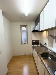 オーク・ヴィレッジ A102号-3