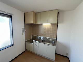 ヴィラ錦 B201号-3