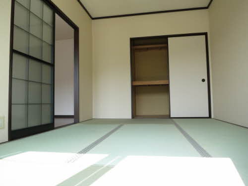 メゾン栄． 0203号-4