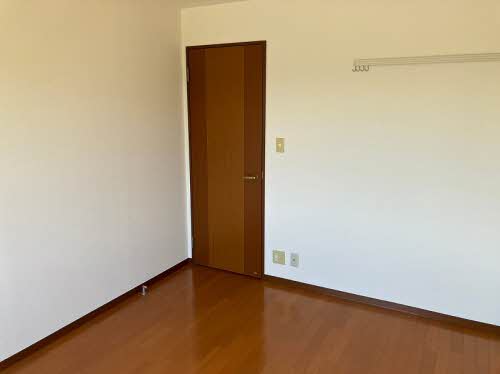 シャーメゾンキティー B202号-15