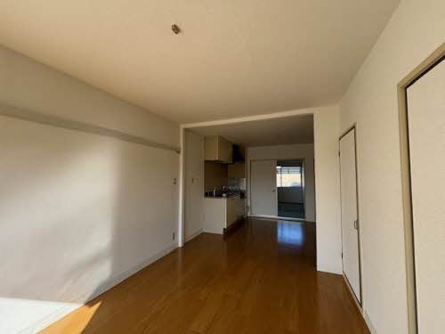 レルム・カミニート C102号-5