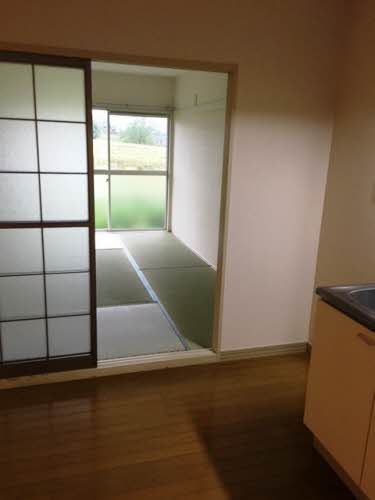 レルム・カミニート D102号-4