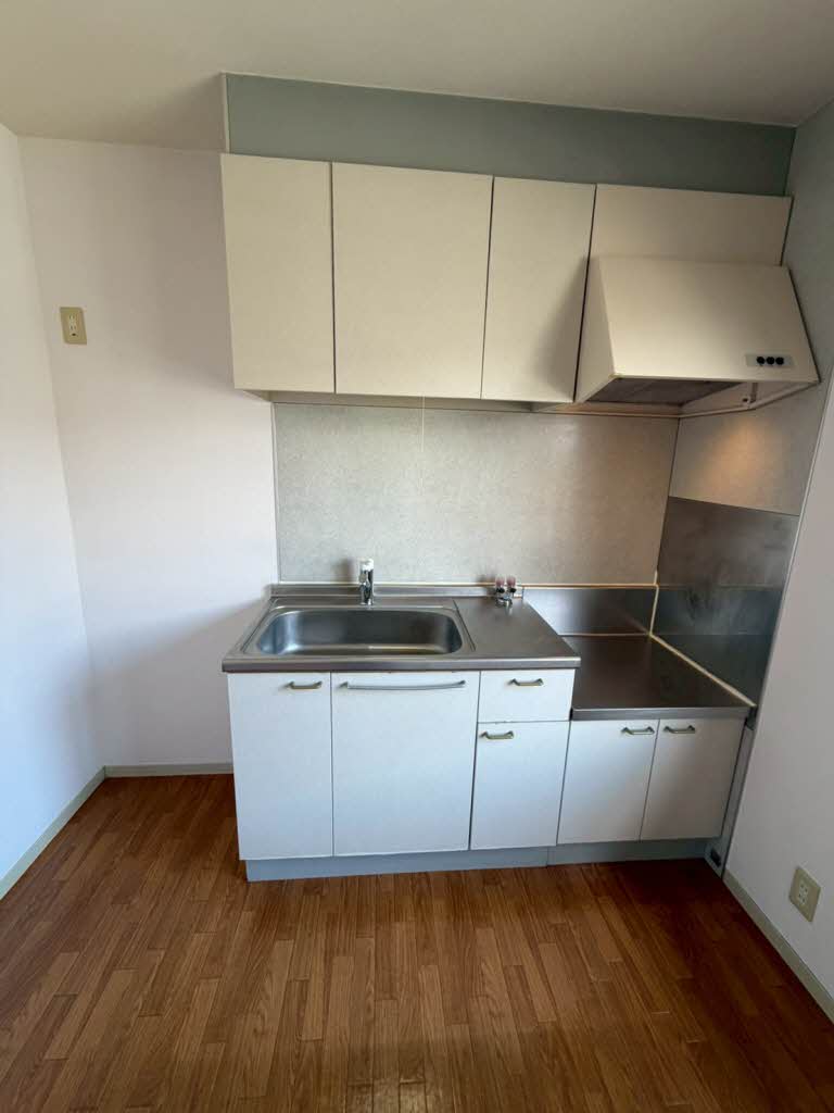 ルミナスコート　トヨク B201号-2