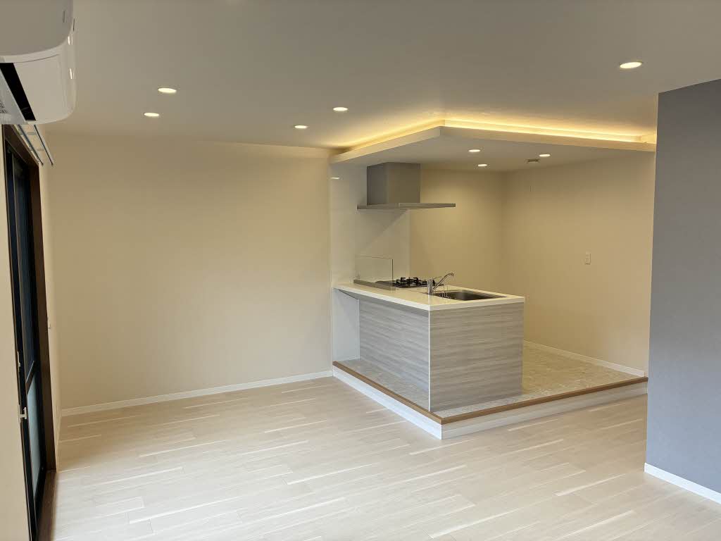 グローリータウン A201号-2