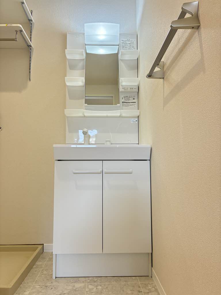 グローリータウン A201号-8