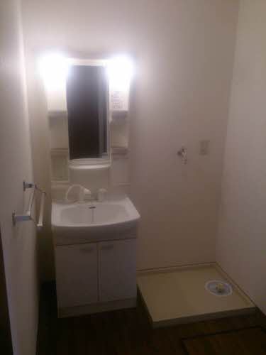 グローリータウン B102号-7