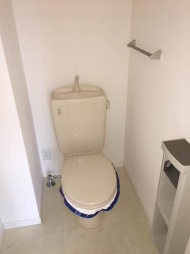 ラフィーネ三室参番館 B201号-9