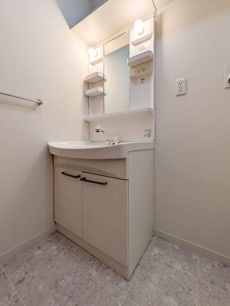 コンフォート東福寺Ａ・Ｃ C202号-9