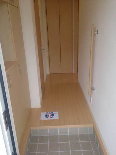 シャーメゾン　秋山Ｂ 0103号-3