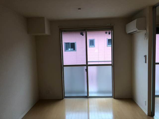 シャーメゾン　秋山Ｂ 0202号-2