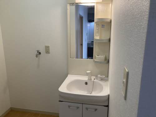 ディアス片渕 0102号-9