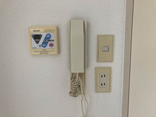 メゾン　ド　シャンドーレ W202号-4