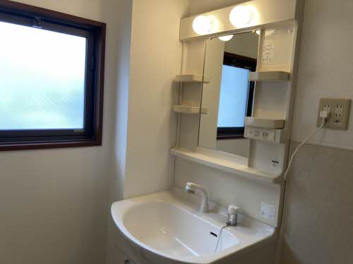 ＳＩＲＡＨＡＥ 0202号-9