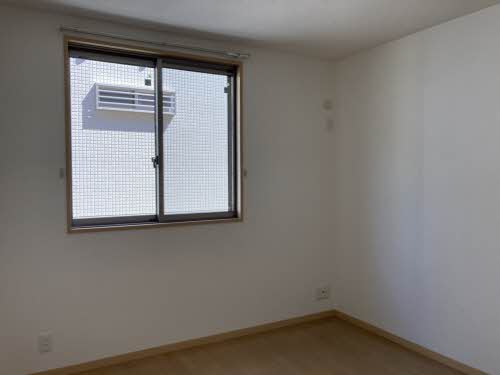 ブリリアント ヒルズ A108号-3