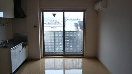 ウエスト　ヴィレッジⅢ 0303号-2