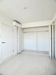 ＯＤＮＩＺ６６ 0610号-5