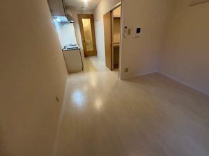 パダム新大阪 0201号-2