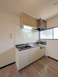 タウニィ料理松 D101号-4