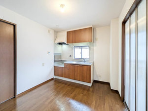 メゾン雑賀 0101号-3